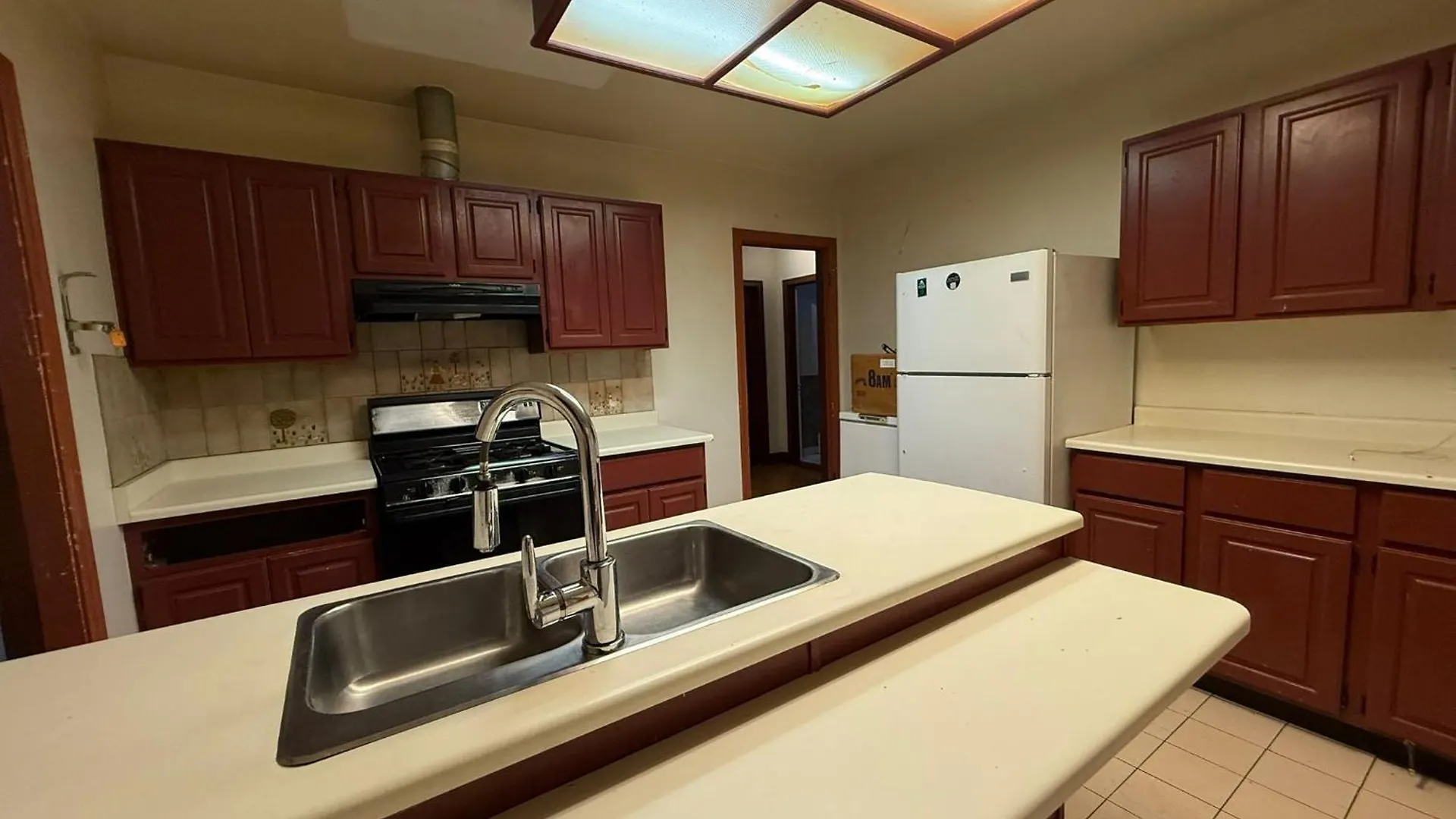 Vancouver Charming Homestay Near Restaurants, Beach And Transit